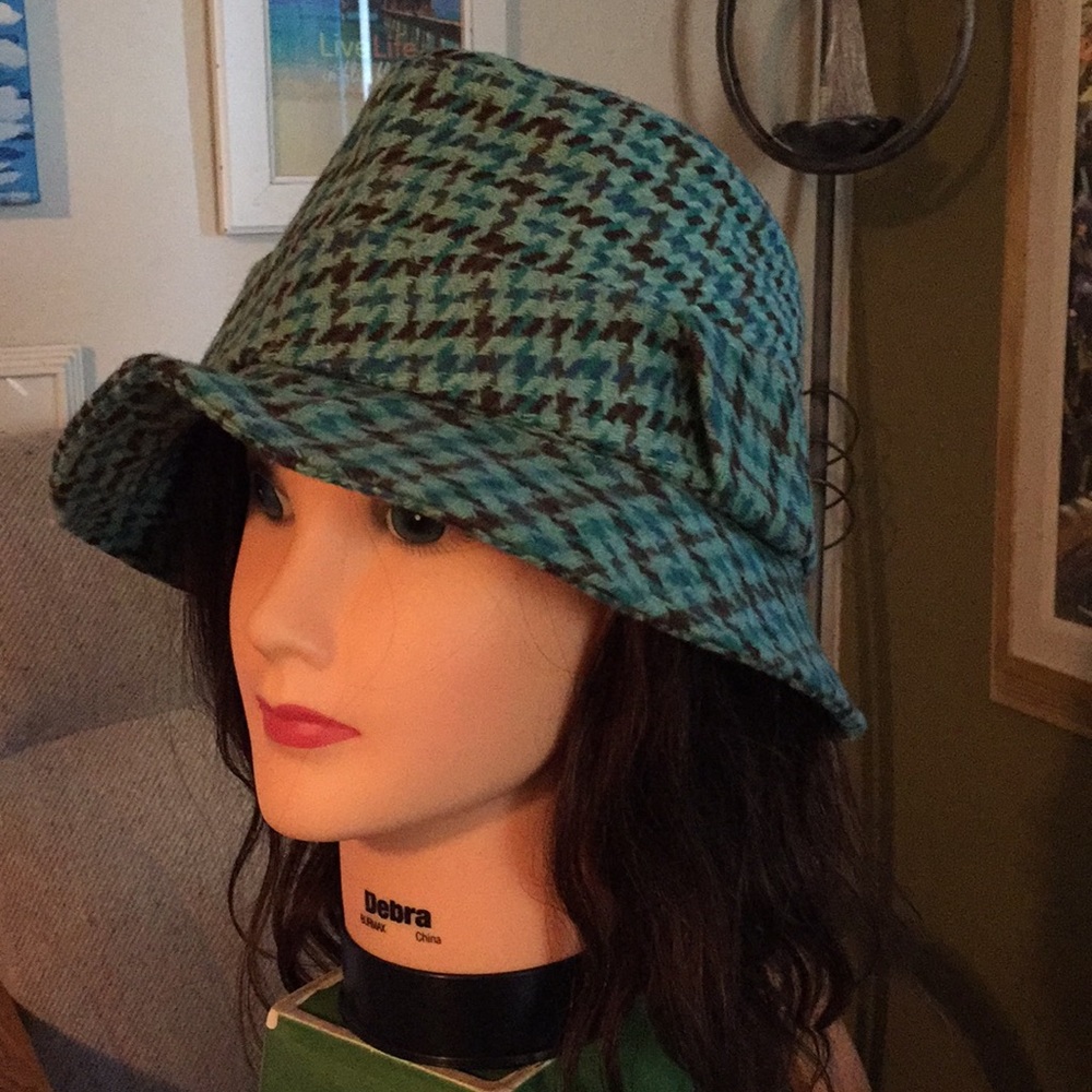 Banana Republic Hat